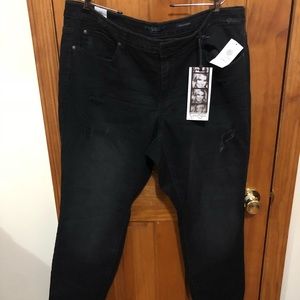 Black Jessica Simpson jeggings. NWT